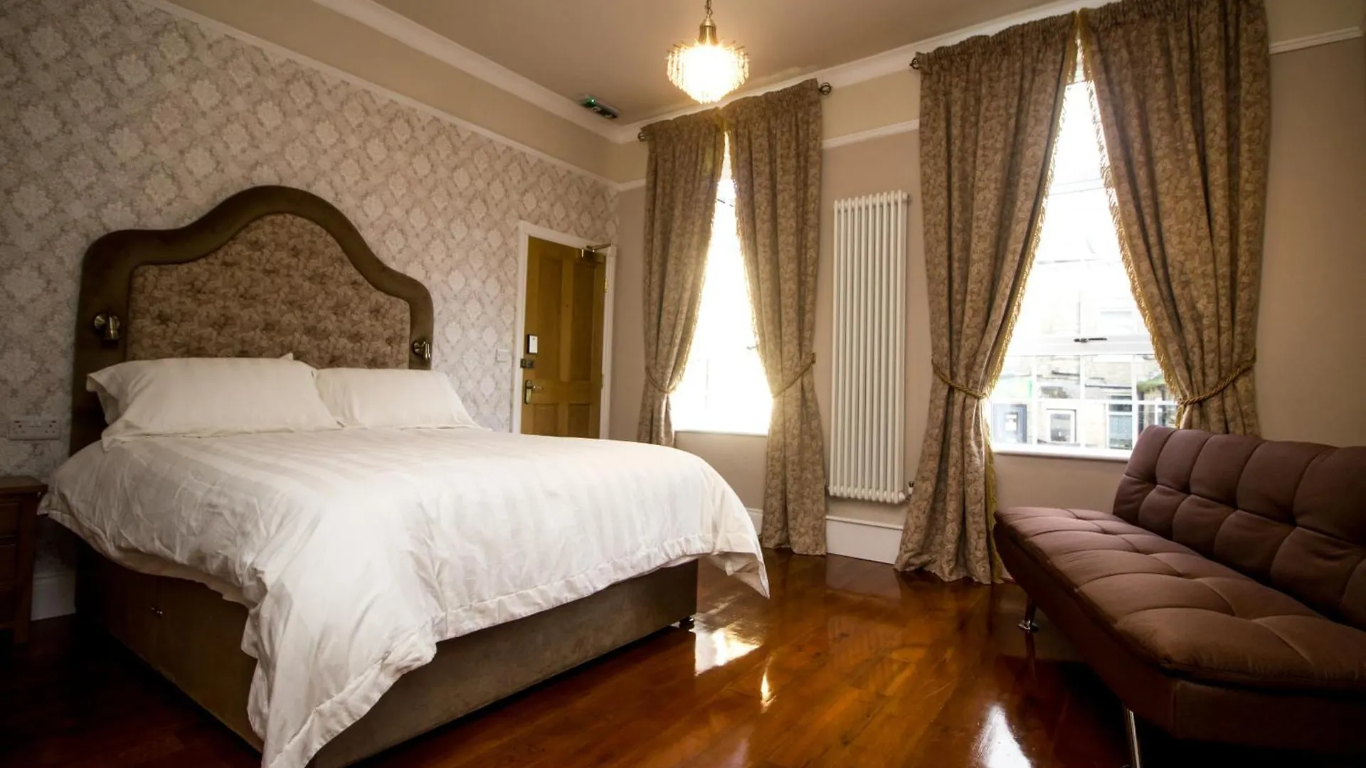 The Rose Bed And Breakfast Stainland 0*,  Royaume-Uni